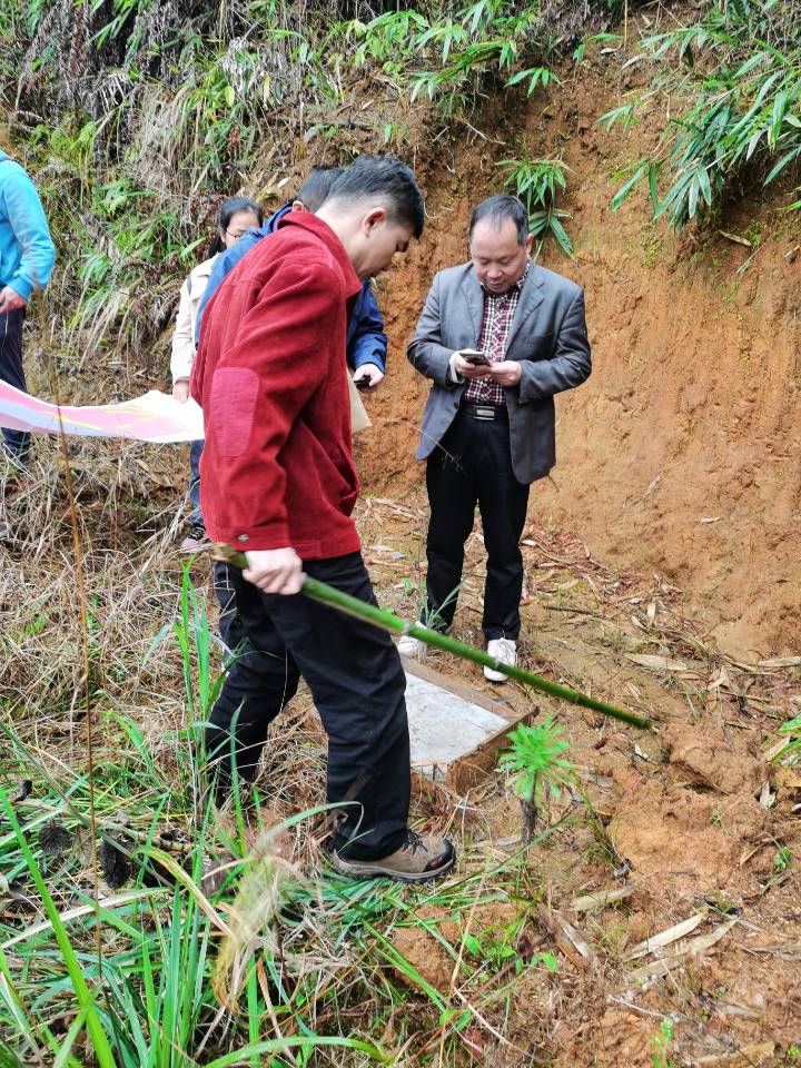 礦山地質勘察工(gōng)作