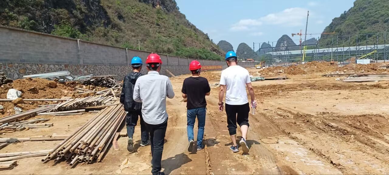 廣西(xī)德保增材制造鋁基新材産業(yè)基地項目野外基礎驗收